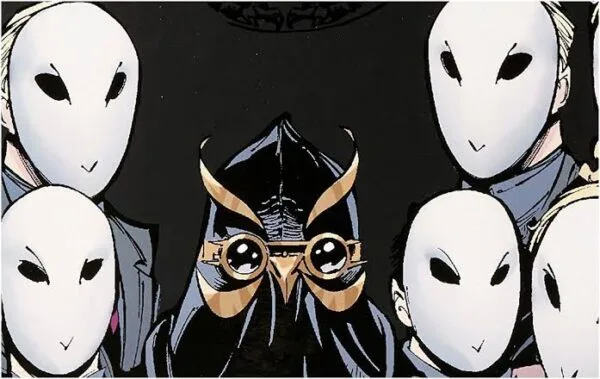 If the League of Assassins and the Court of Owls went to war and who would win?